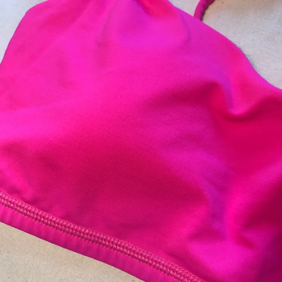 Never worn like new Lululemon Free To Be Bra - Picture 7 of 10